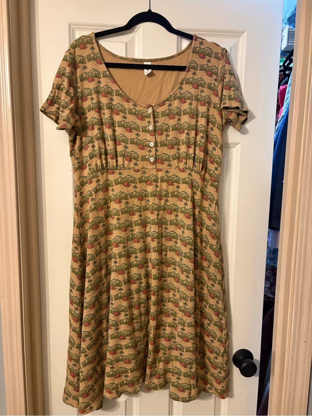 Women’s Kate Quinn Dress Camping Tents